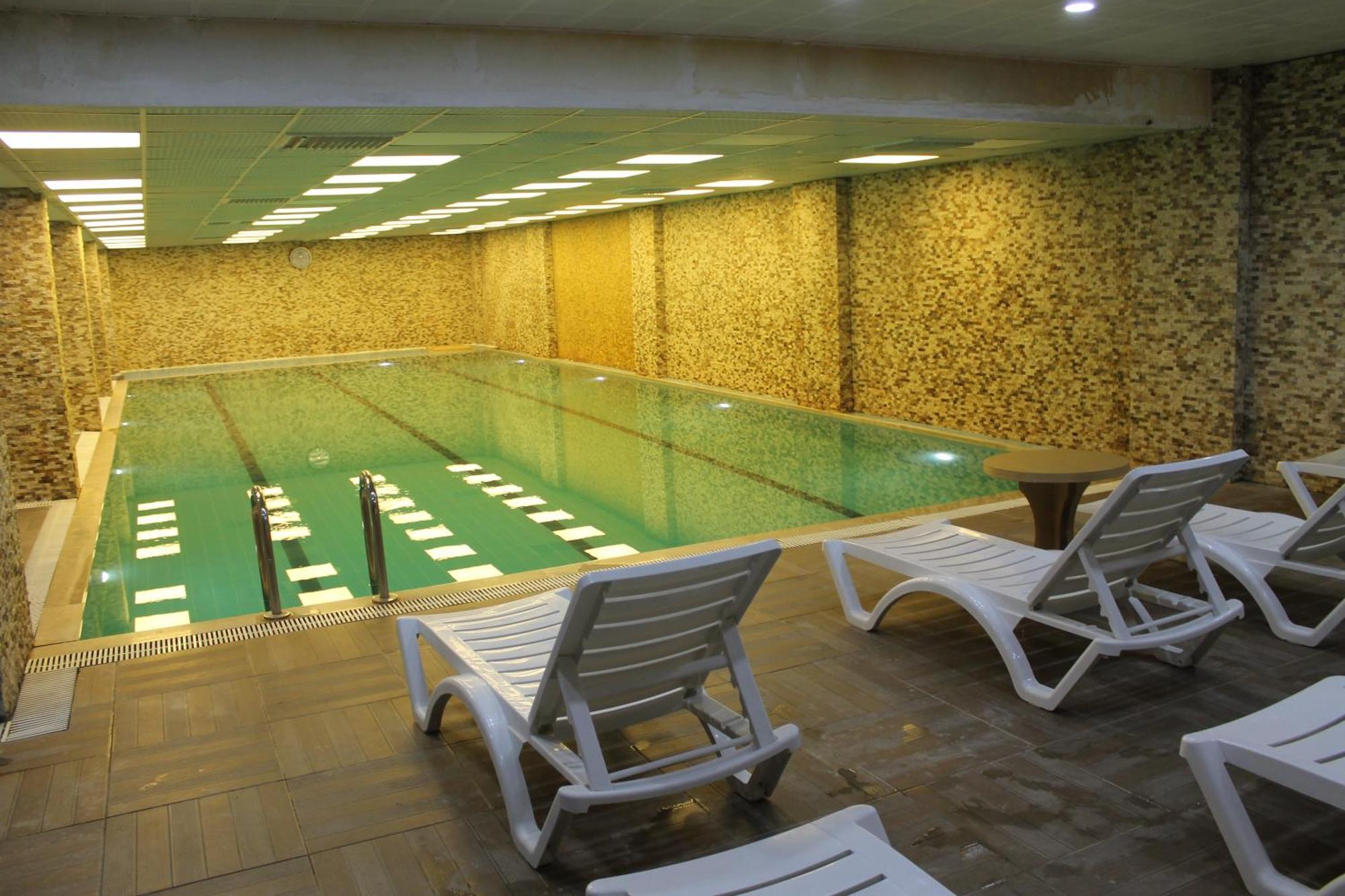 Grand Alin Otel Turhal エクステリア 写真
